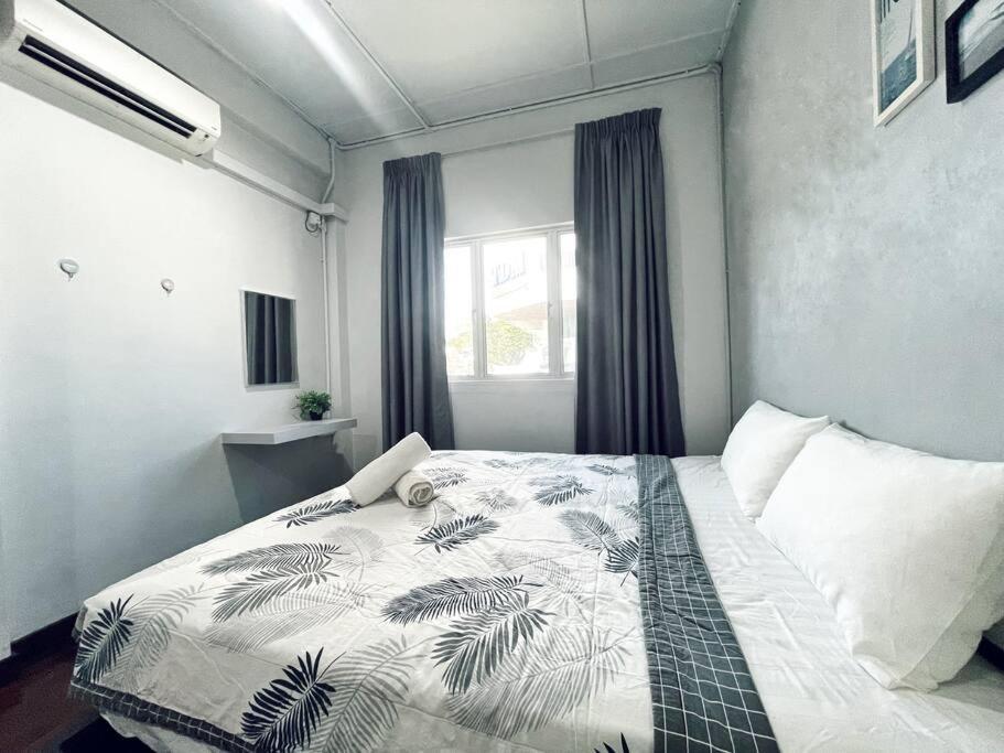 Bunk Puteh Homestay Kuala Terengganu Ngoại thất bức ảnh