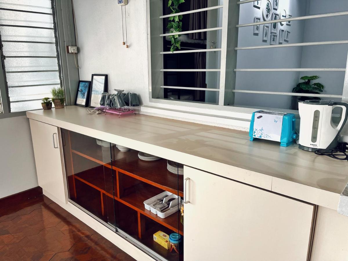 Bunk Puteh Homestay Kuala Terengganu Ngoại thất bức ảnh
